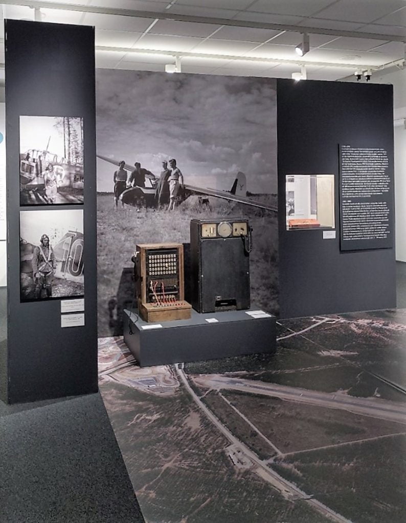 Uudistunut Hyvinkään taidemuseo - Ilmailua ja rock-valokuvia