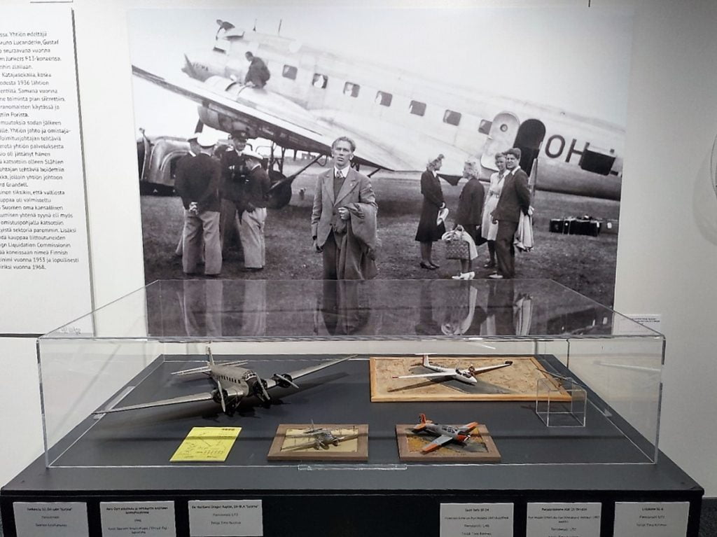 Uudistunut Hyvinkään taidemuseo - Ilmailua ja rock-valokuvia