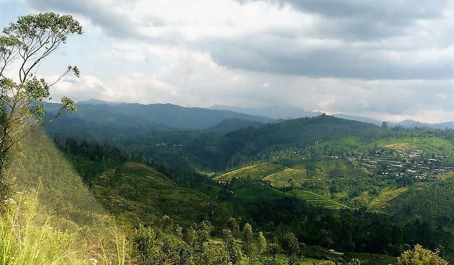 Junalla Sri Lankassa - Kandysta Ellaan