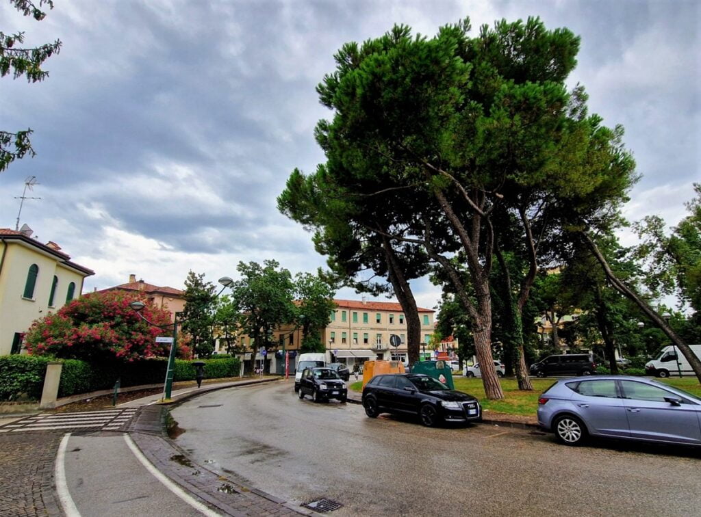 Venetsiaa vesisateessa