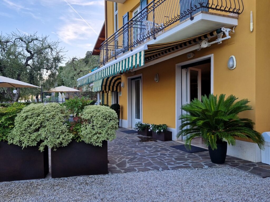 Albergo del Garda - Kohti avaraa