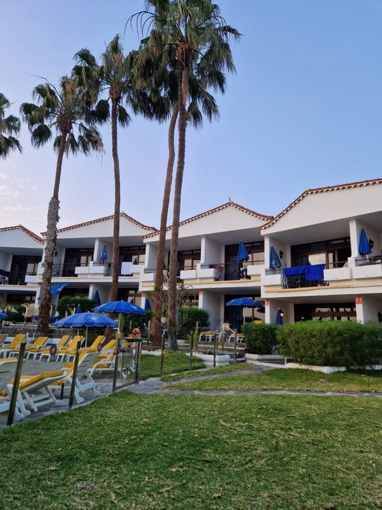 Sunsuites Carolina & Collection