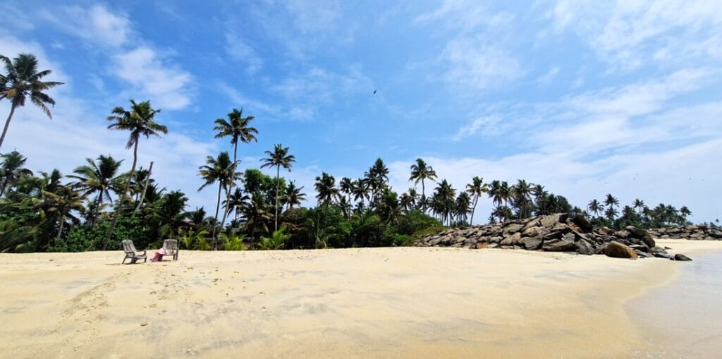 Autiota hiekkarantaa ja ayurvedaa Keralassa