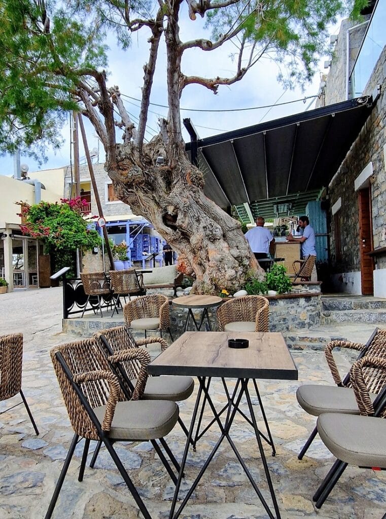 Karunkaunis Spinalonga Kreetalla