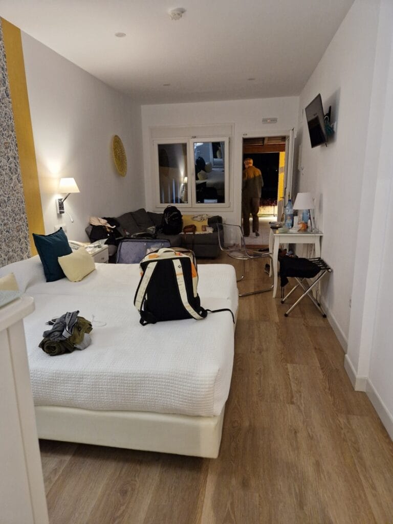 Hotel Málaga Picasso - Kohti avaraa maailmaa