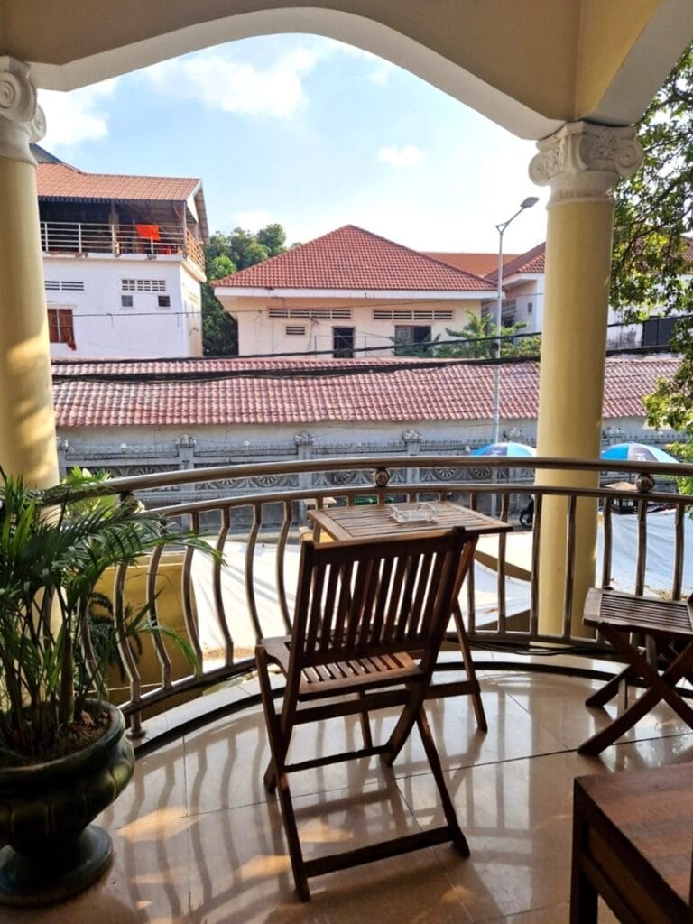 Villa Grange - Kohti avaraa maailmaa