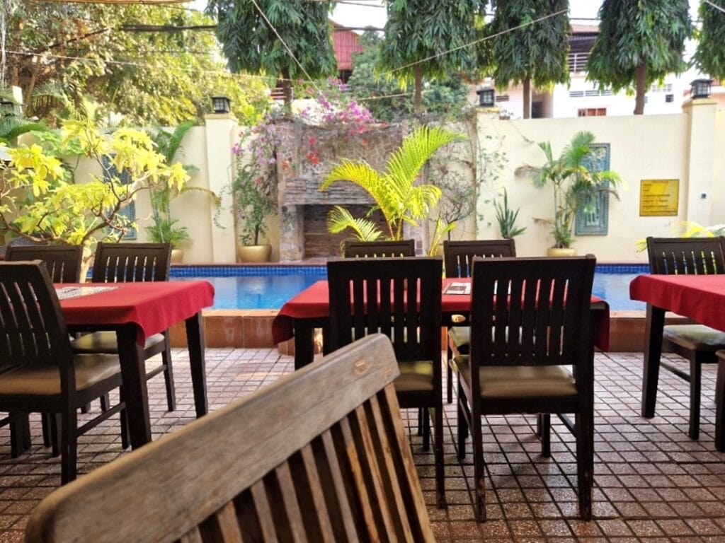 Villa Grange - Kohti avaraa maailmaa