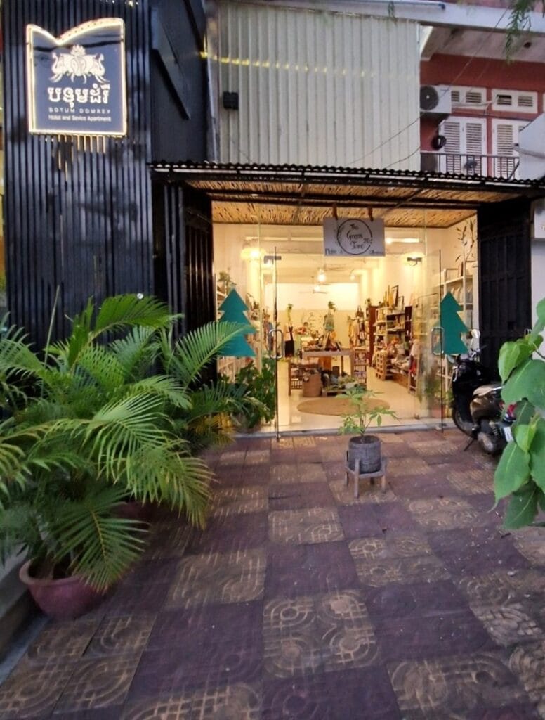 Shoppailu Phnom Penh - Kohti avaraa maailmaa