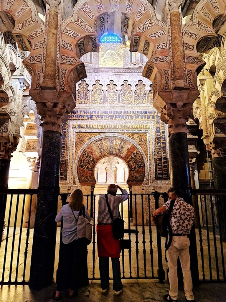 Mezquita - Kohti avaraa maailmaa