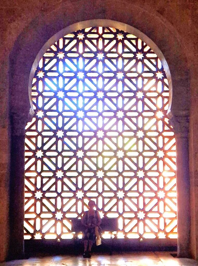 Mezquita - Kohti avaraa maailmaa