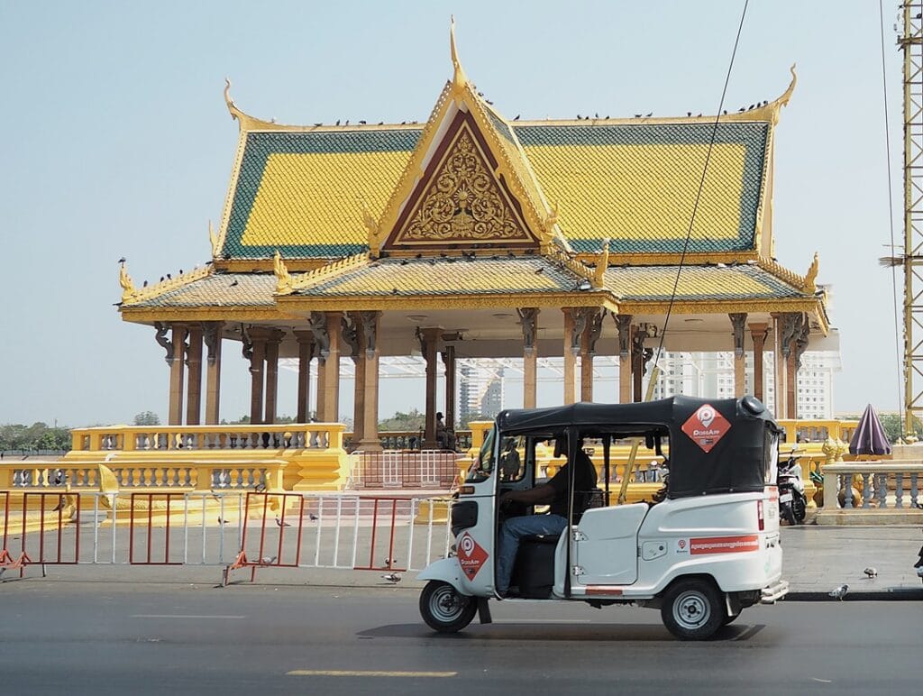Phnom Penh - eläväinen pääkaupunki Mekongin varrella