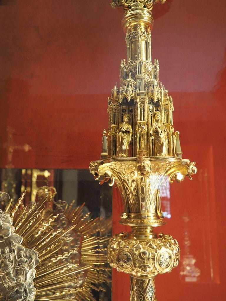 Mezquita - Kohti avaraa maailmaa