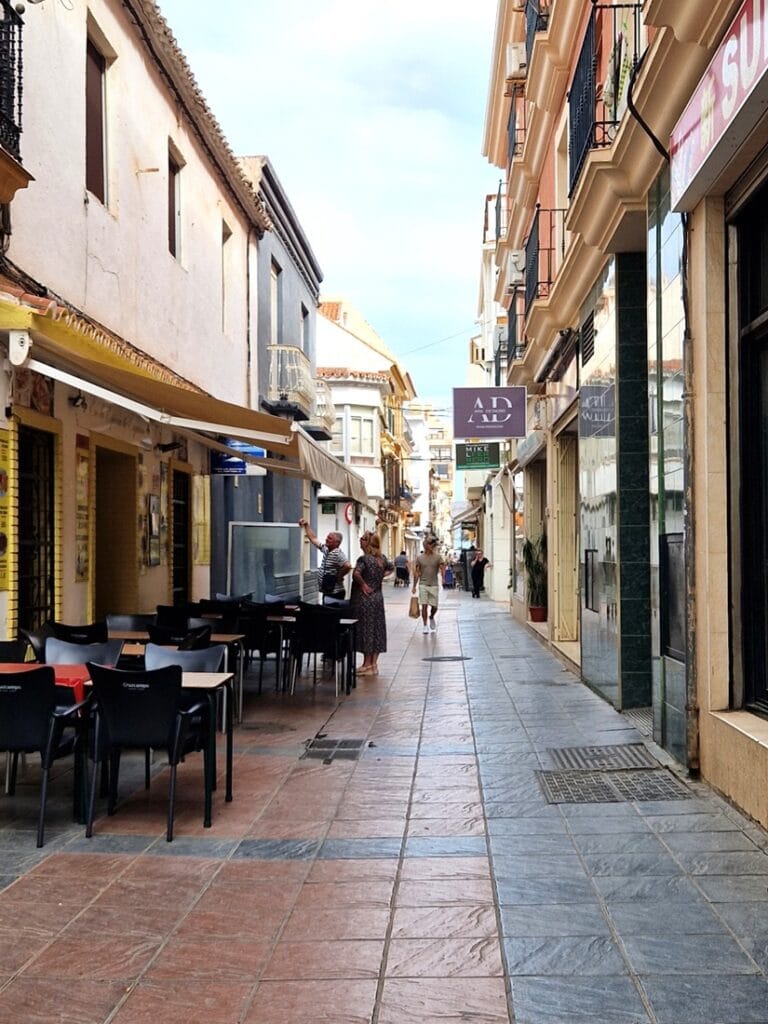 Fuengirola - Kohti avaraa maailmaa