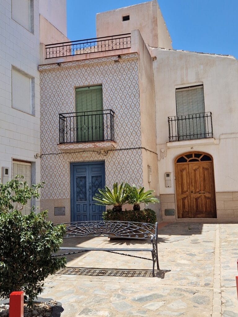 Molvizar - Kohti avaraa maailmaa