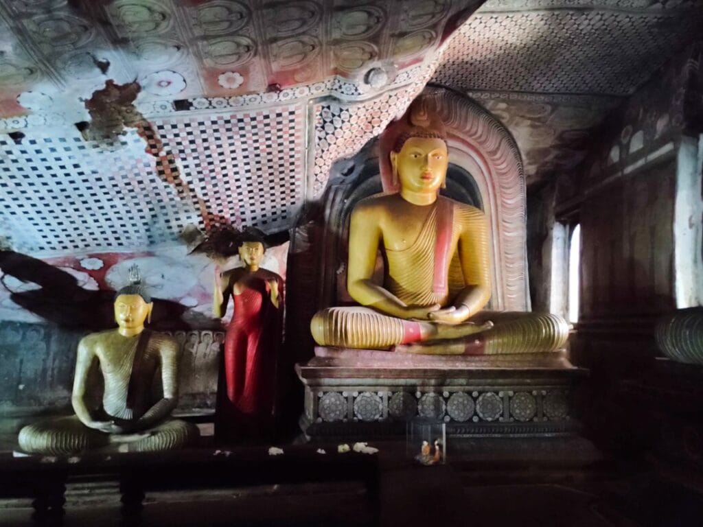 Dambulla - Kohti avaraa maailmaa