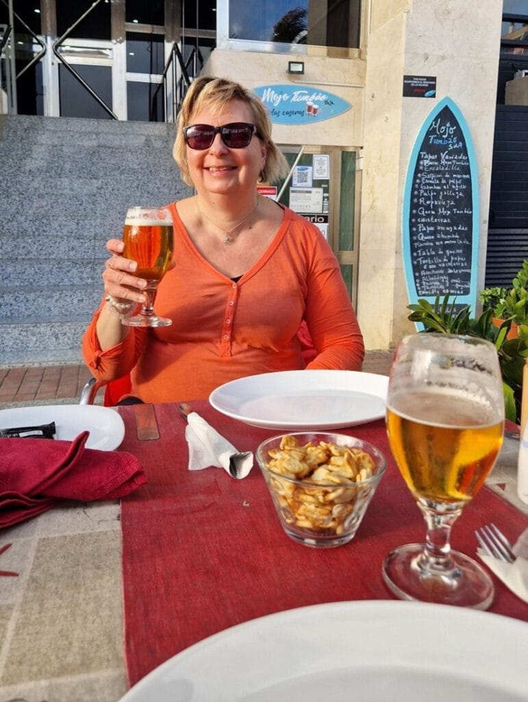 Tapaksista tortillaan – matka espanjalaiseen ruokakulttuuriin ilman ruusunpunaisia laseja