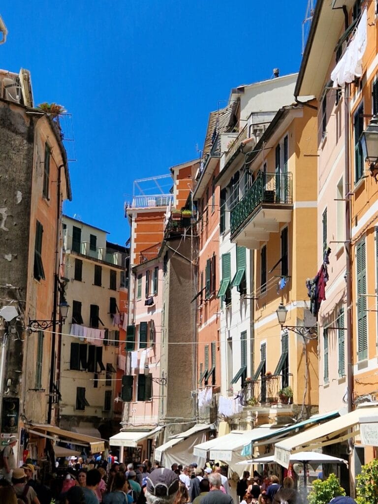 Vernazza - Kohti avaraa maailmaa