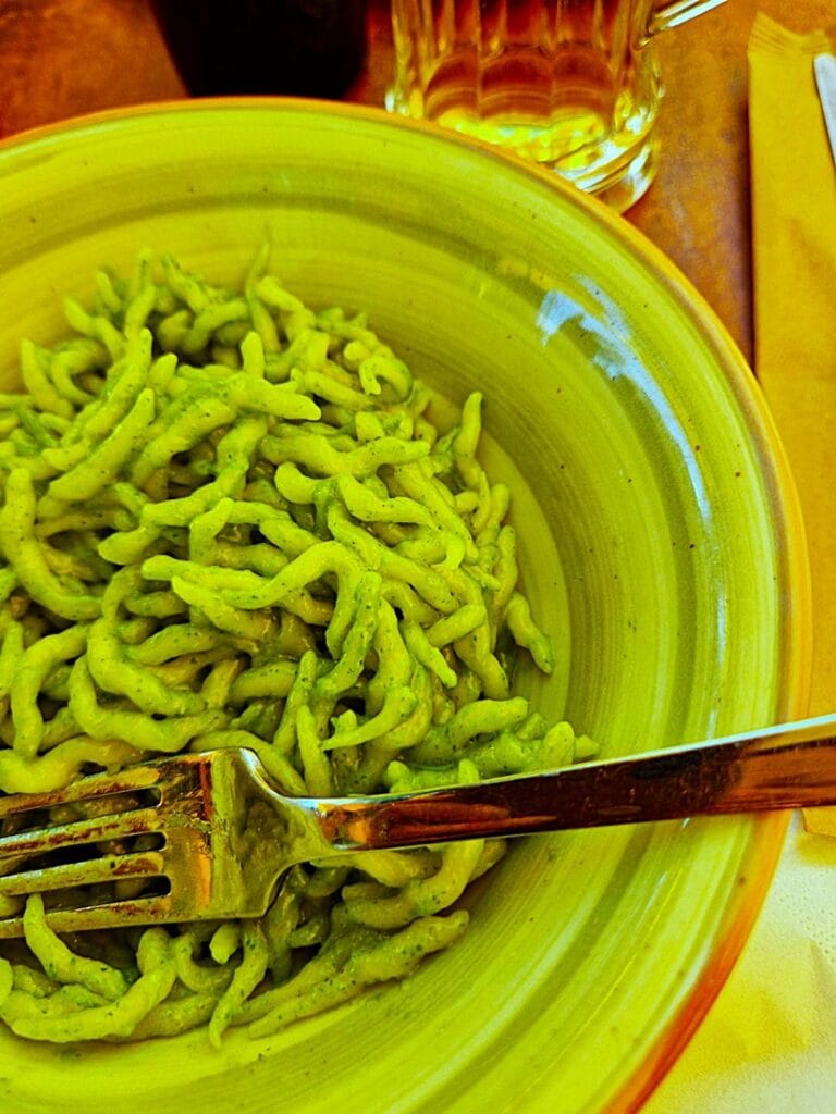 Trofie al Pesto - Kohti avaraa maailmaa