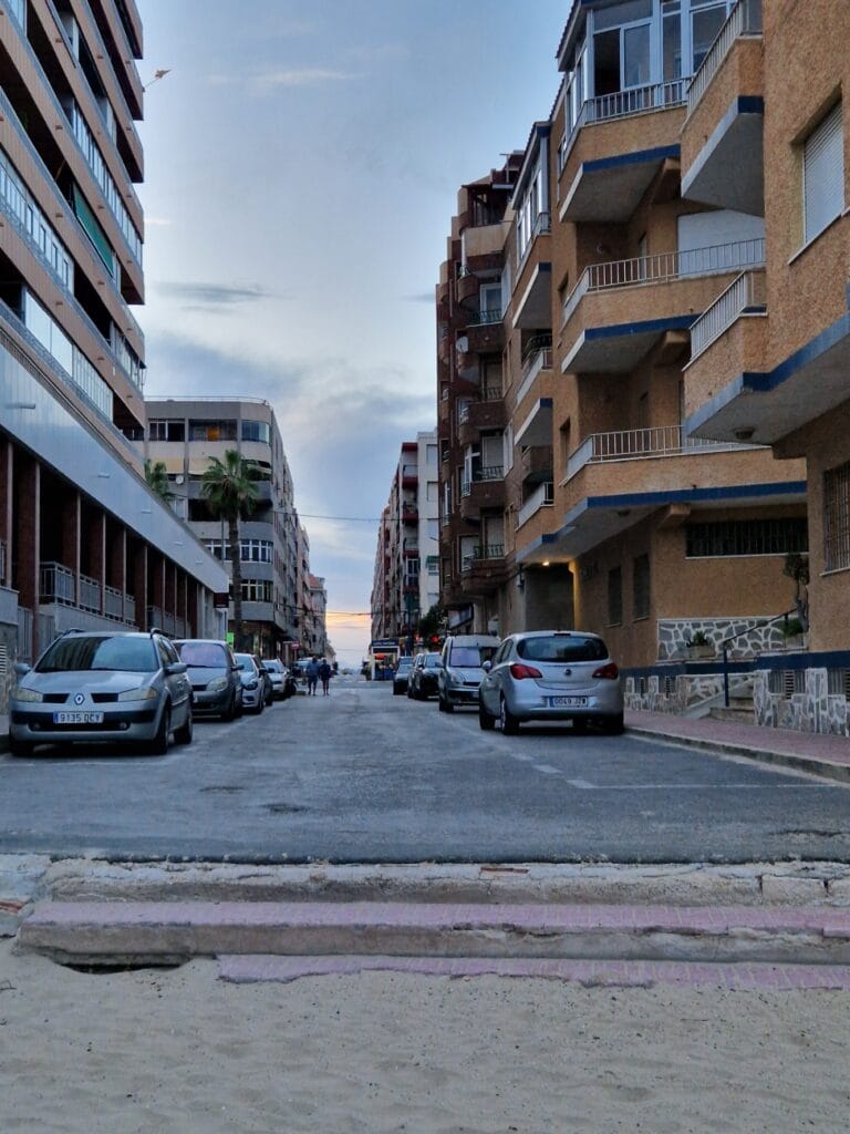 Torrevieja - Kohti avaraa maailmaa