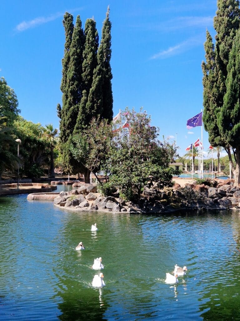 Parque de las Naciones - Kohti avaraa maailmaa