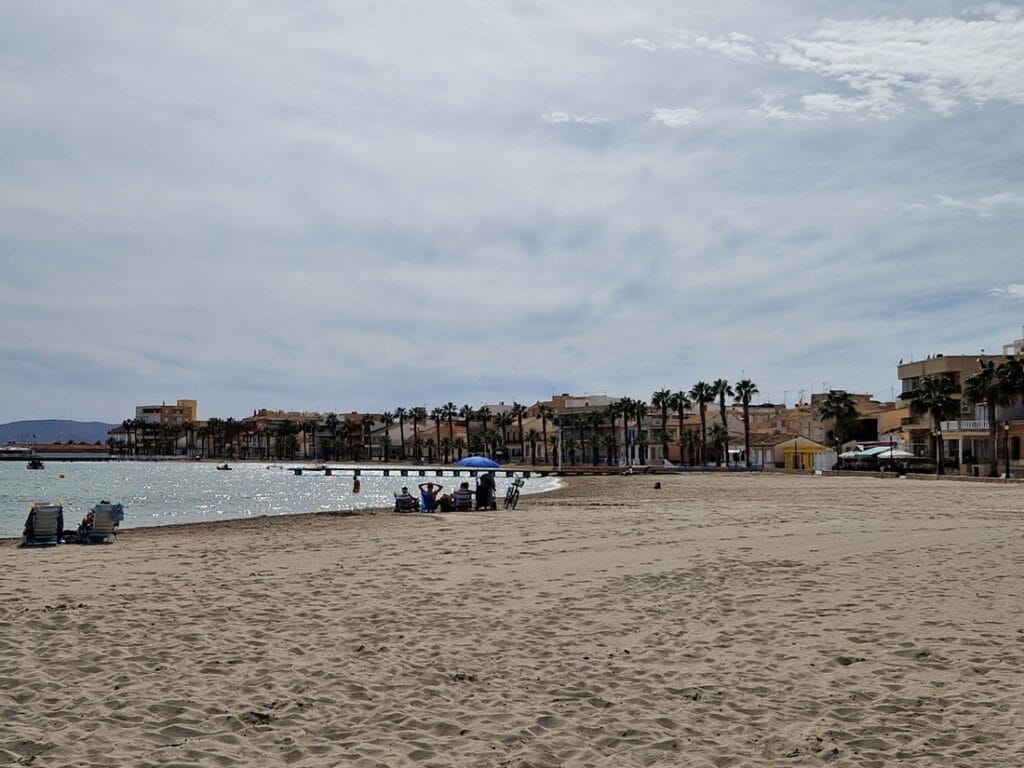 Santiago de la Ribera - Kohti avaraa maailmaa