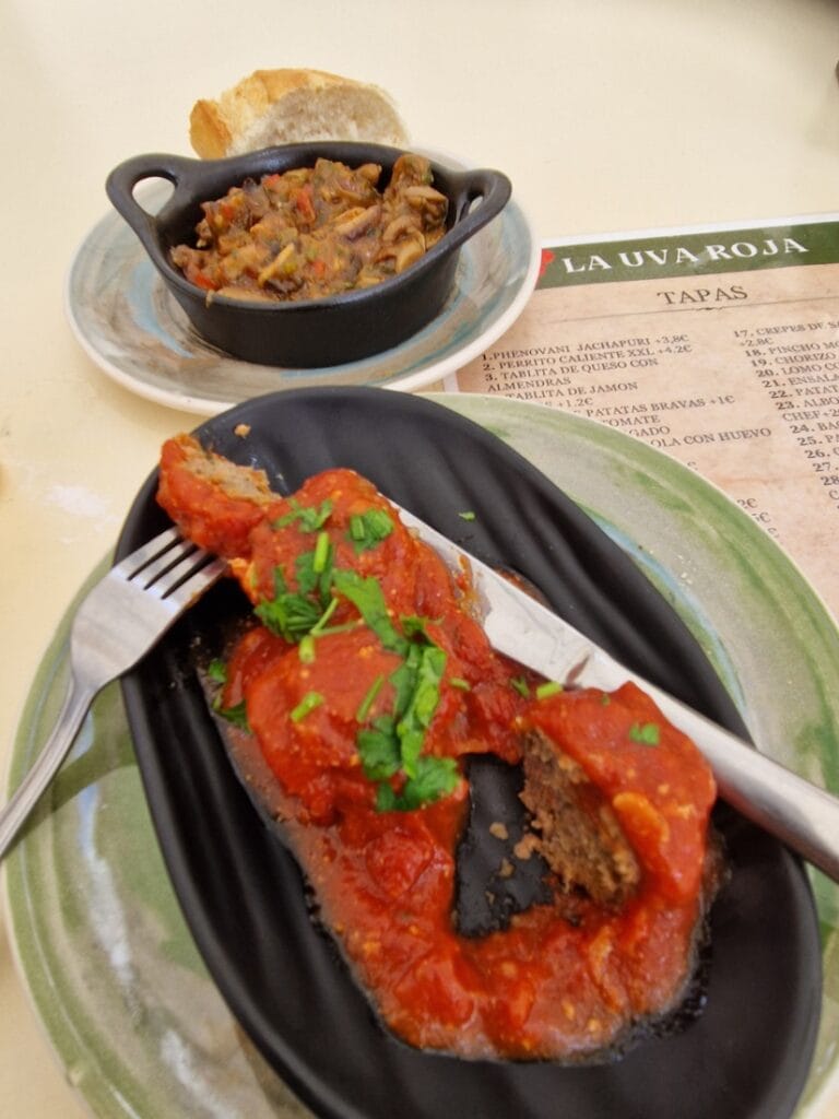 Tapas - Kohti avaraa maailmaa