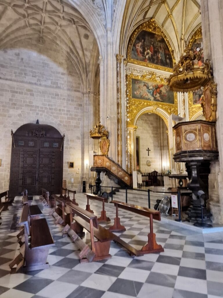 Catedral de la Encarnación - Kohti avaraa maailmaa