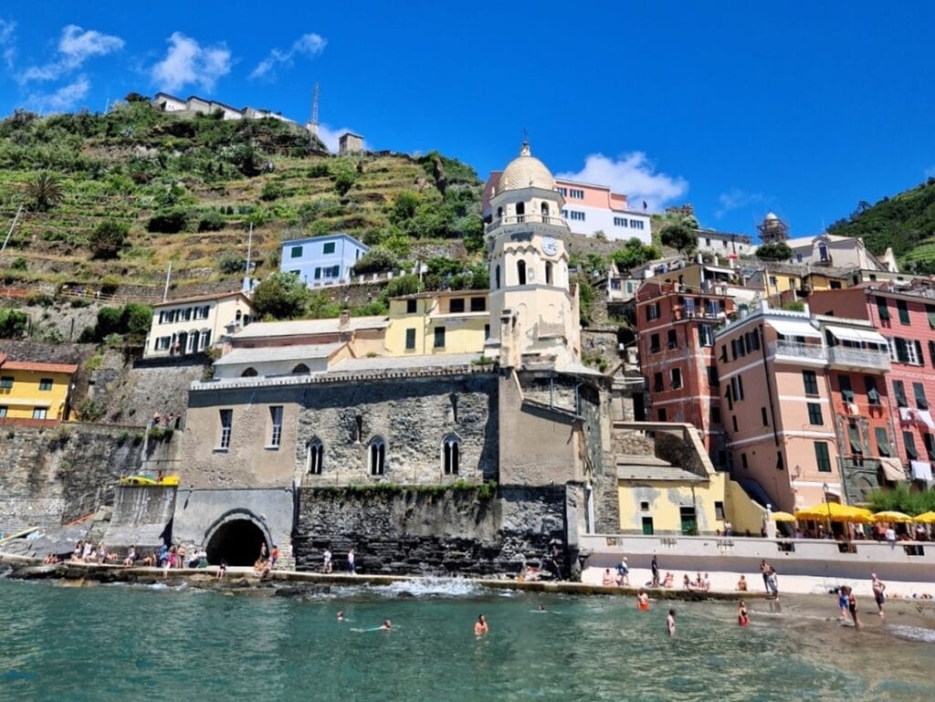 Chiesa di Santa Margherita di Antiochia - Kohti avaraa maailmaa