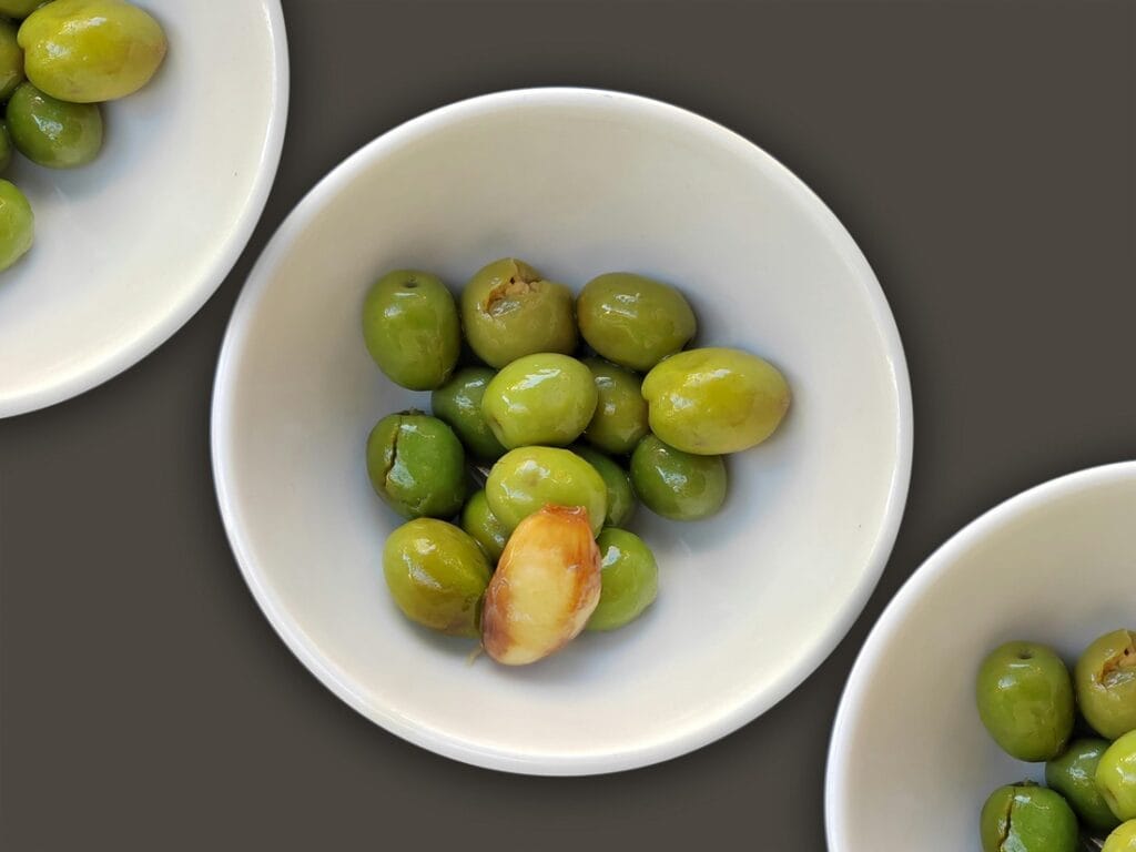 Tapaksista tortillaan – matka espanjalaiseen ruokakulttuuriin ilman ruusunpunaisia laseja