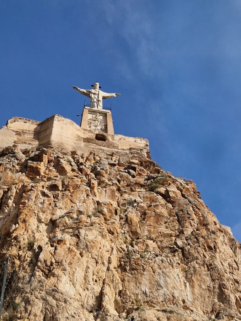 Monteagudo - Kohti avaraa maailmaa