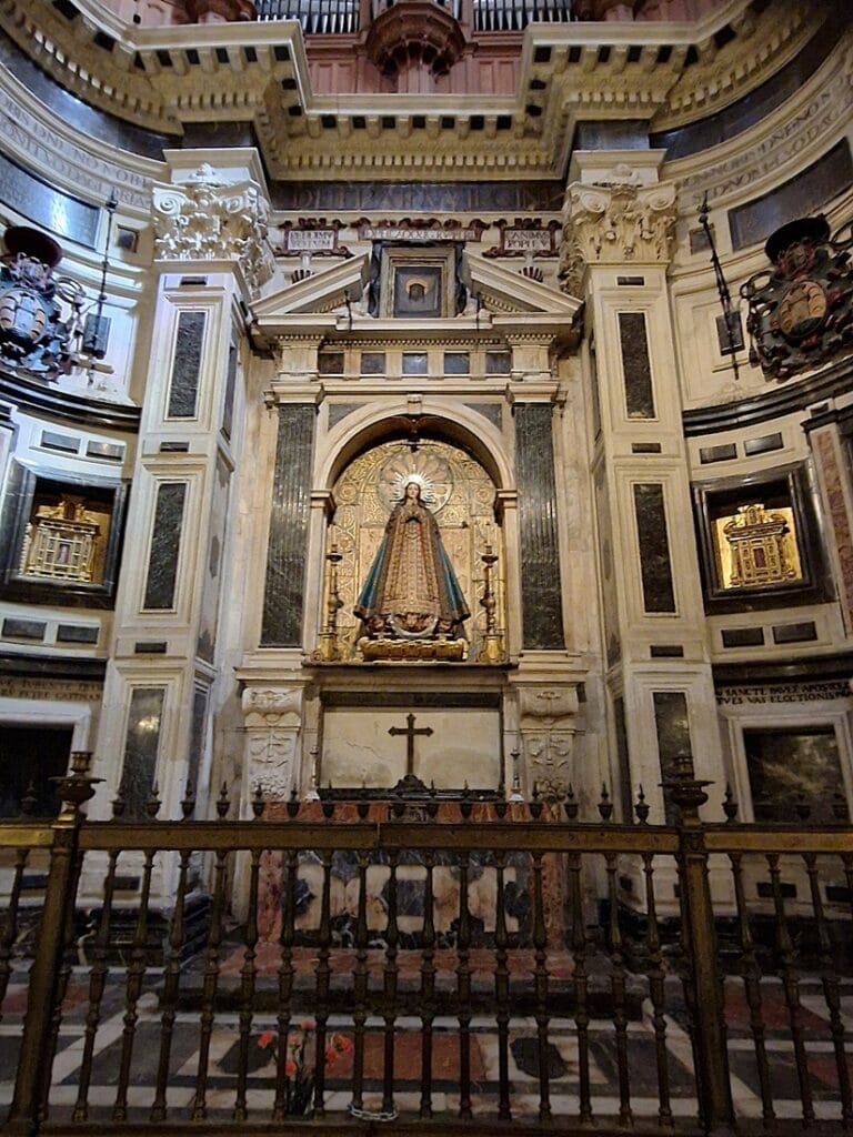 Catedral de Santa María Murcia - Kohti avaraa maailmaa