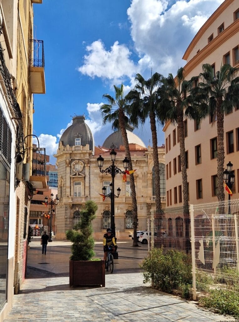 Cartagena - Kohti avaraa maailmaa