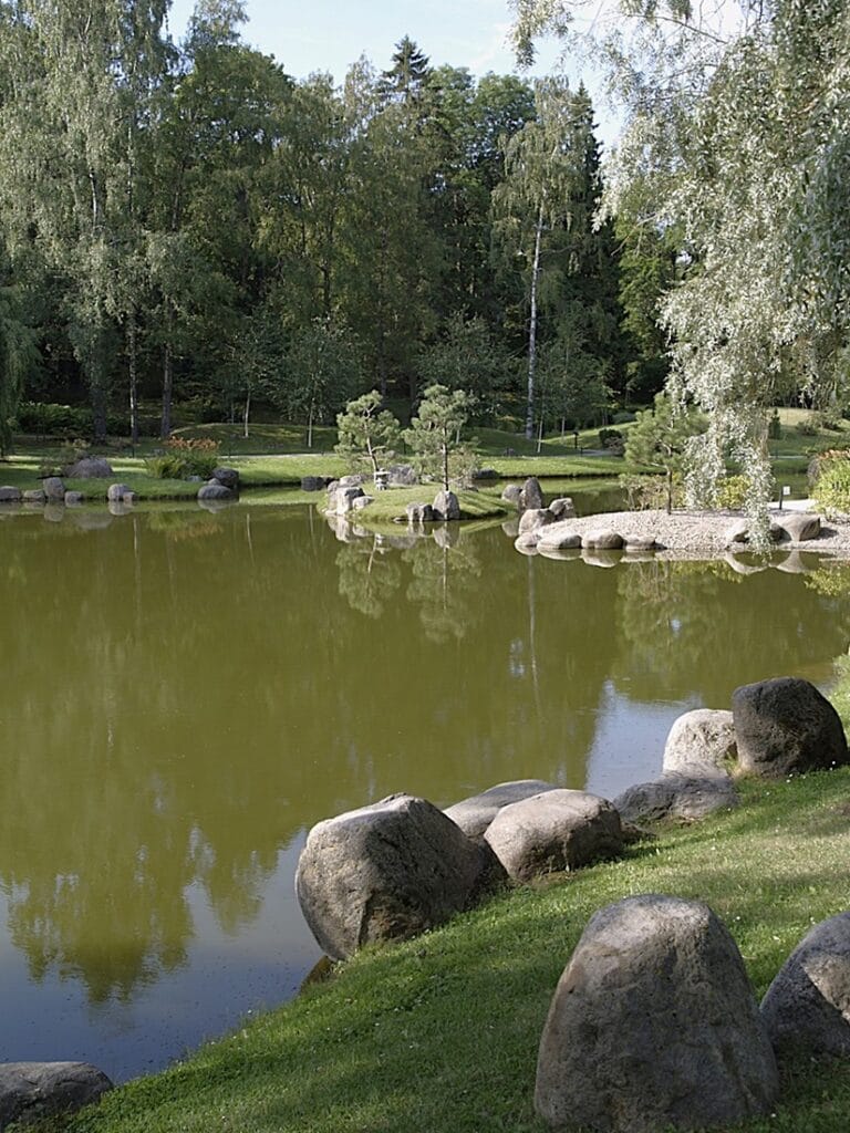 Kadriorgin japanilainen puutarha - Kohti avaraa maailmaa