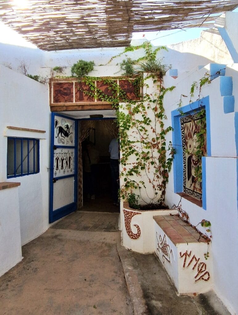 Rojalles - Kohti avaraa maailmaa