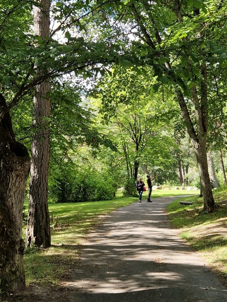 Kylän tarinat elävät - Tarinoiden Talot Kellokoskella