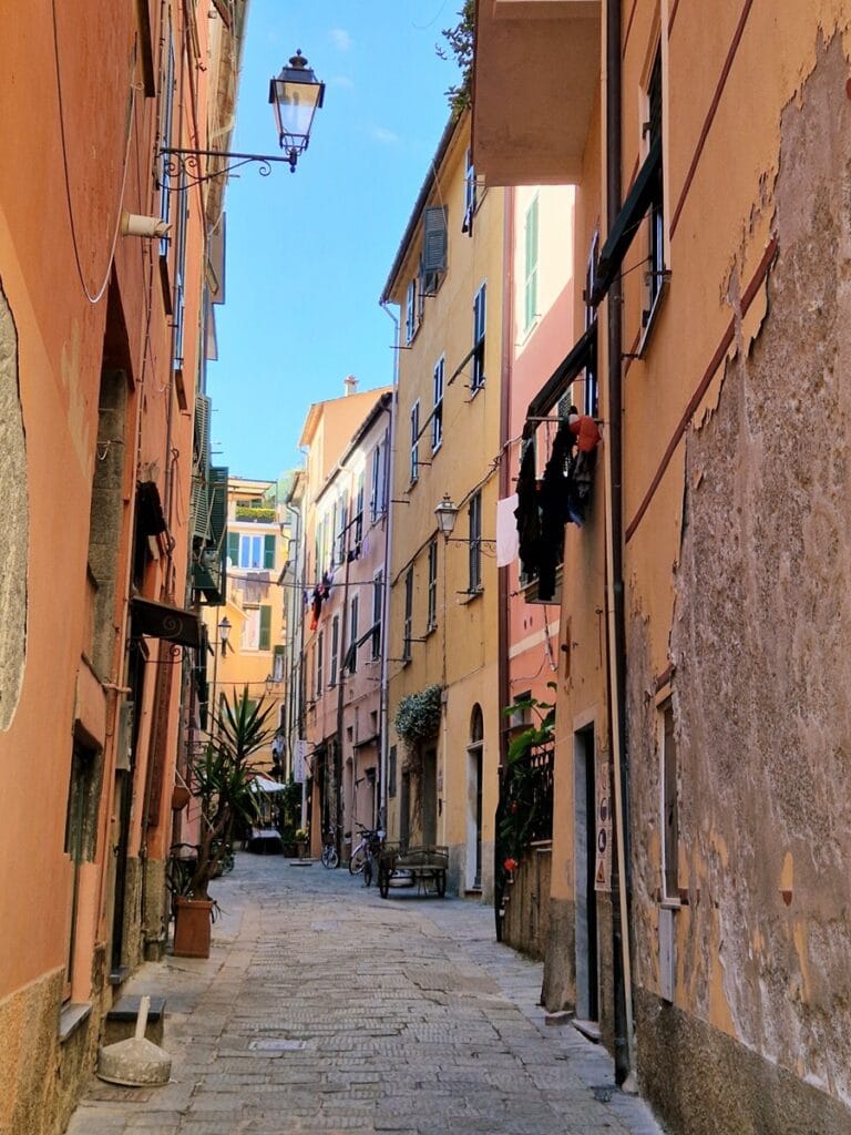 Monterosso - Kohti avaraa maailmaa