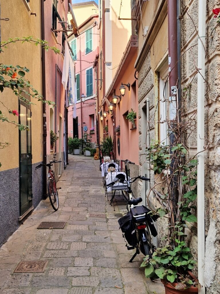 Monterosso - Kohti avaraa maailmaa