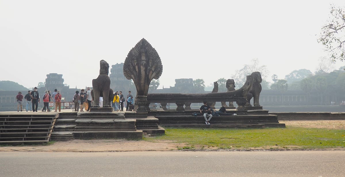 Angkor Wat - Kohti avaraa maailmaa