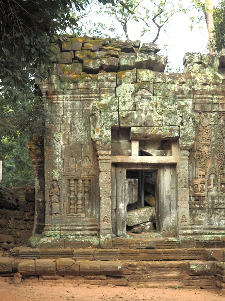 Ta Prohm - Kohti avaraa maailmaa