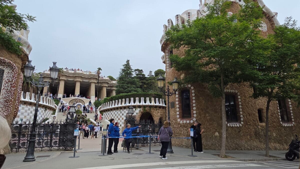 Park Güell - Kohti avaraa maailmaa