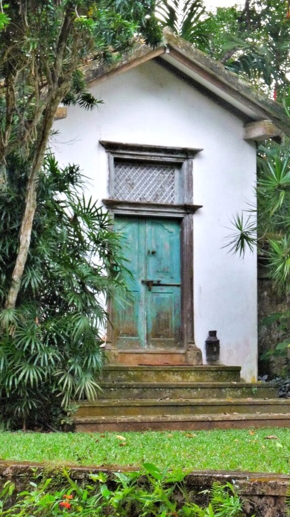 Lunuganga - Kohti avaraa maailmaa