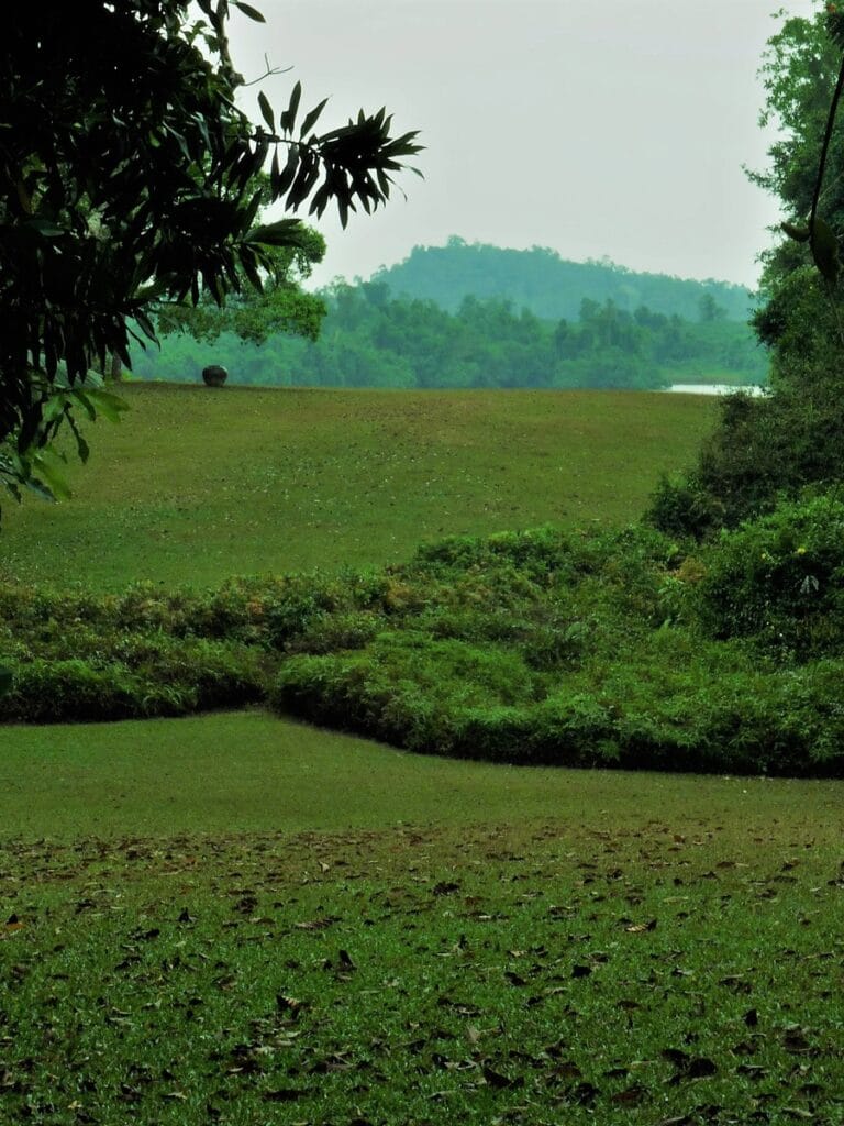 Lunuganga - Kohti avaraa maailmaa