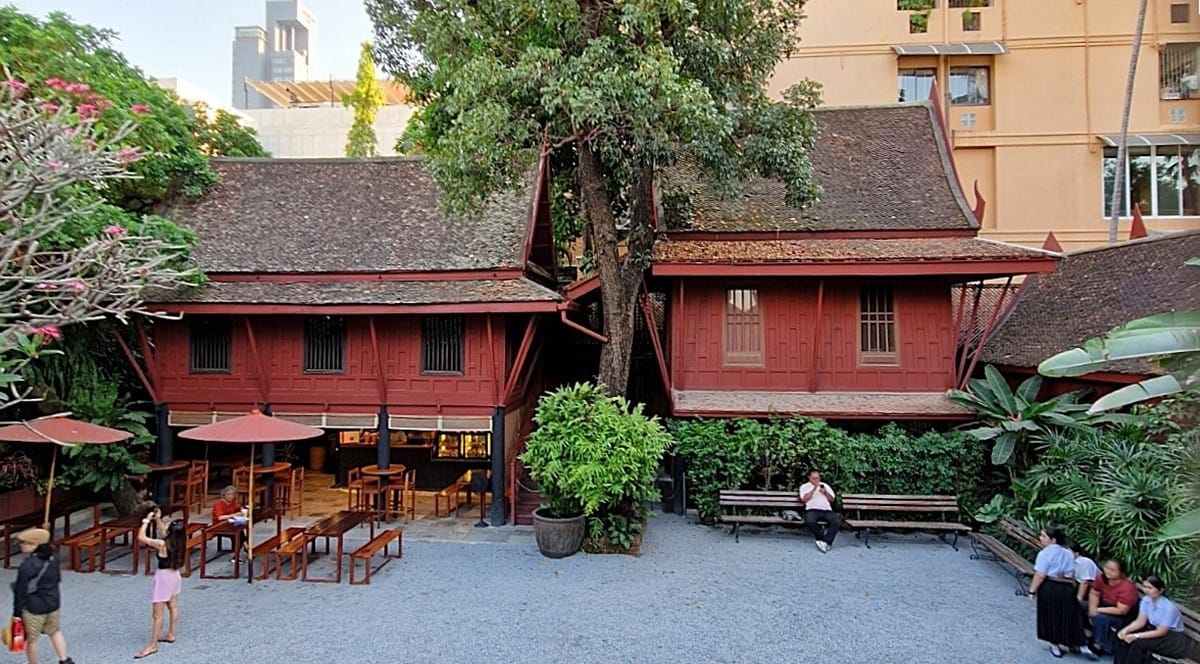Jim Thompson House - Kohti avaraa maailmaa